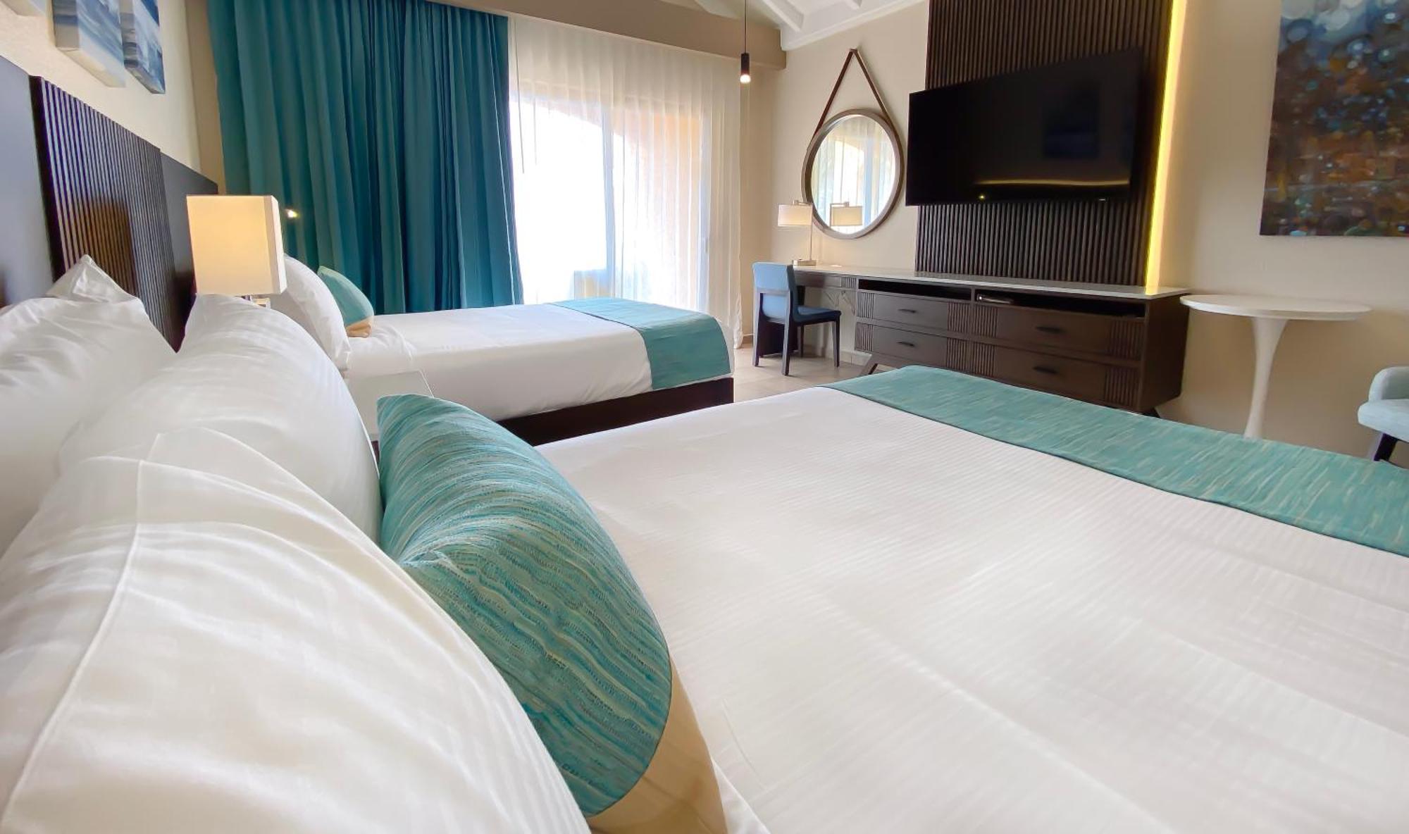 The Royal Sea Aquarium Resort Виллемстад Экстерьер фото